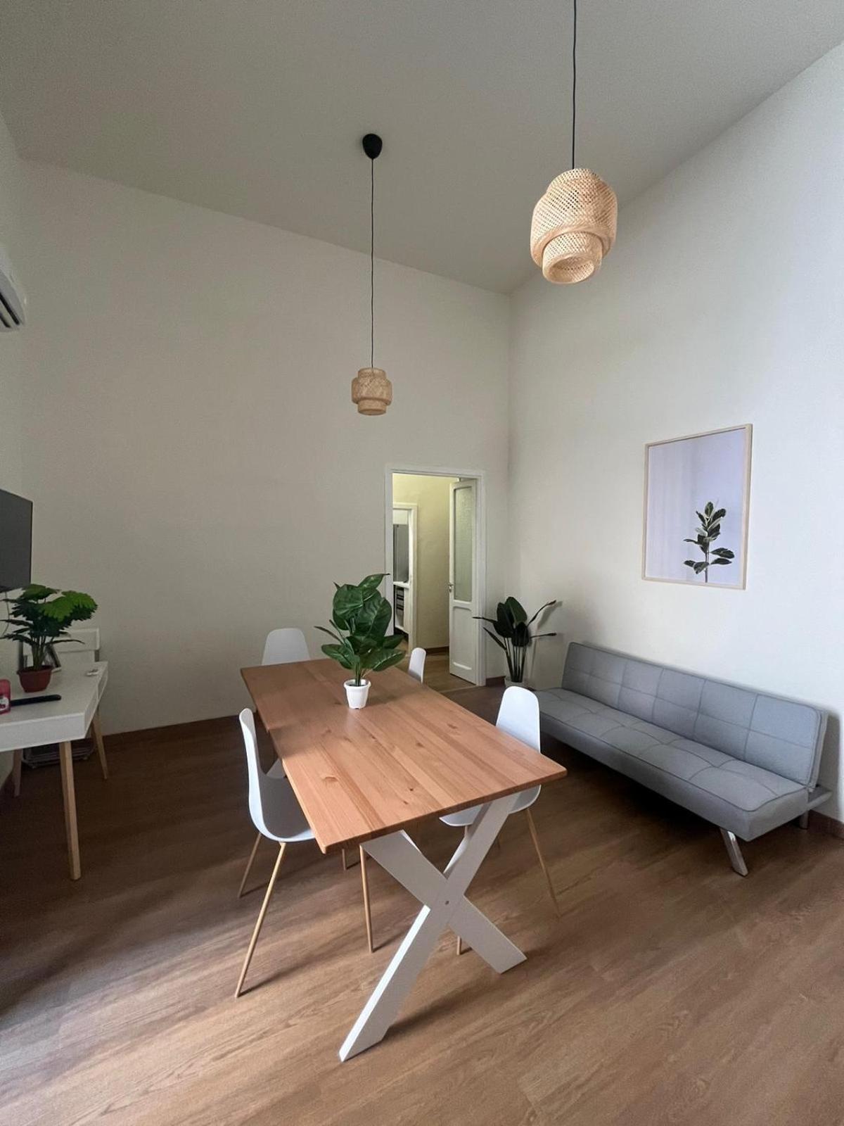 Apartamento Cozy Historical Flat Napoli Exterior foto